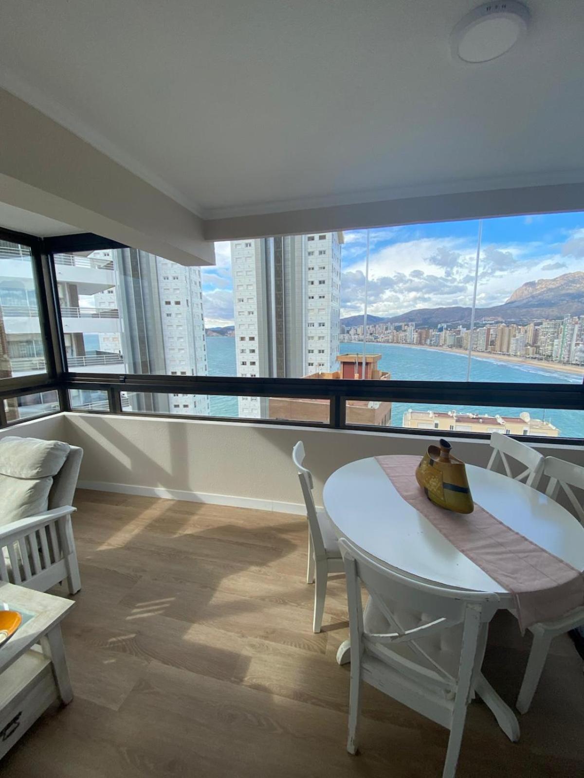 Amazing Panoramic View Trinisol 2 Apartment Benidorm Luaran gambar