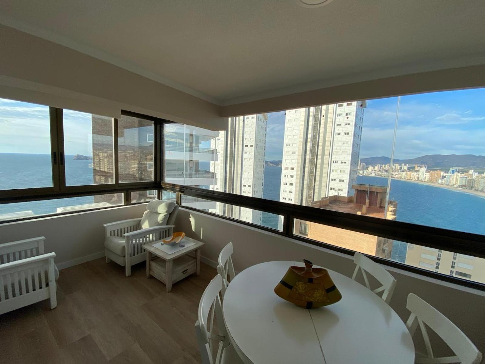 Amazing Panoramic View Trinisol 2 Apartment Benidorm Luaran gambar