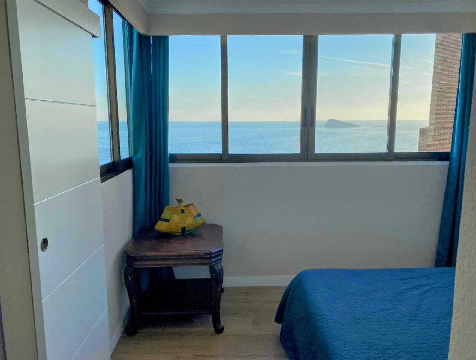 Amazing Panoramic View Trinisol 2 Apartment Benidorm Luaran gambar